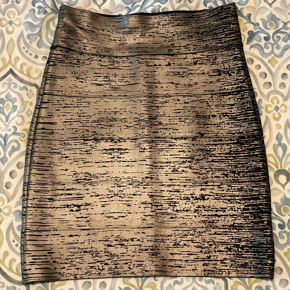 BCBG black & gold bandage skirt